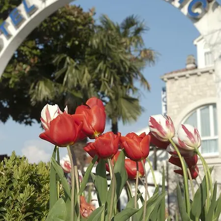 梅特科维奇酒店 3* Metković