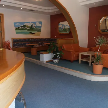 梅特科维奇酒店 酒店 3*