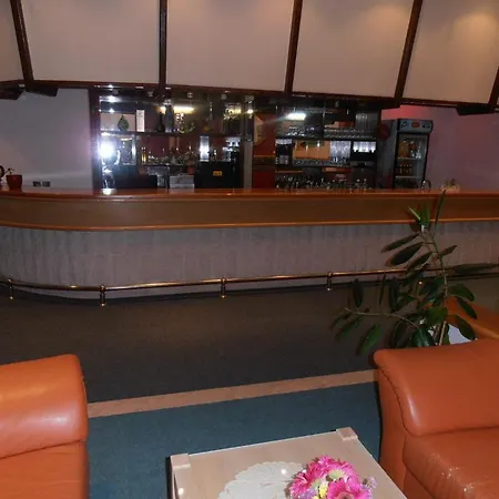 Otel Hotel Metkovic 3*