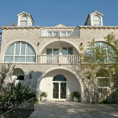 梅特科维奇酒店 Metković